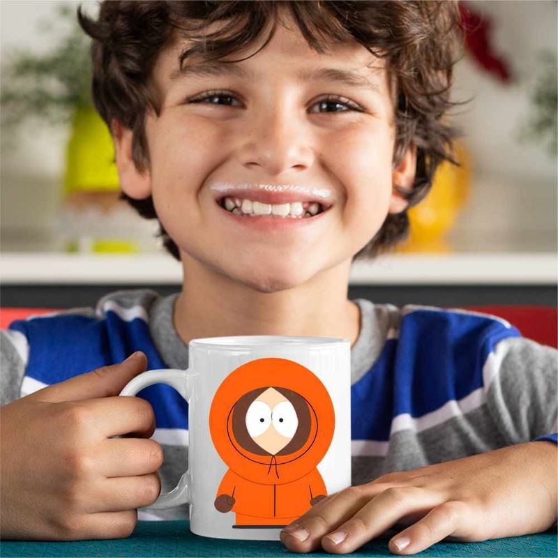 Casa si Gradina - Bucatarie si vesela - Cani si pahare - Cani si cesti - Cana South Park Kenny McCormick, CoolTrend, alba, 330ml - Infinity.ro