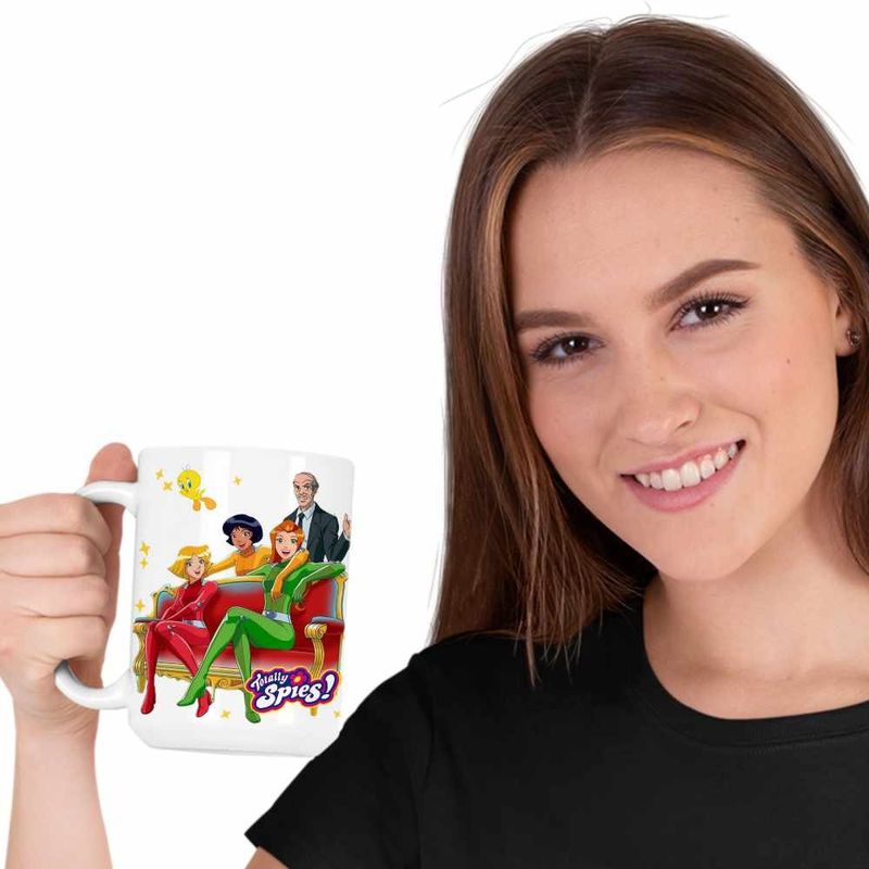 Casa si Gradina - Bucatarie si vesela - Cani si pahare - Cani si cesti - Cana Spioanele Misiune Totally Spies CoolTrend, alba, 330ml - Infinity.ro