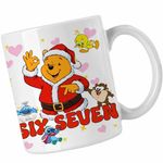 Casa si Gradina - Bucatarie si vesela - Cani si pahare - Cani si cesti - Cana Six Seven Winnie the Pooh Craciun 67 CoolTrend, alba, 330ml - Infinity.ro