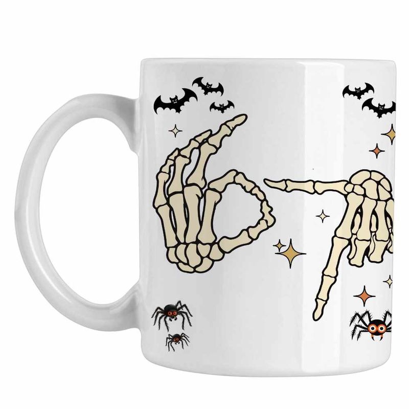 Casa si Gradina - Bucatarie si vesela - Cani si pahare - Cani si cesti - Cana Six Seven Schelet Maini 67 Meme CoolTrend, alba, 330ml - Infinity.ro