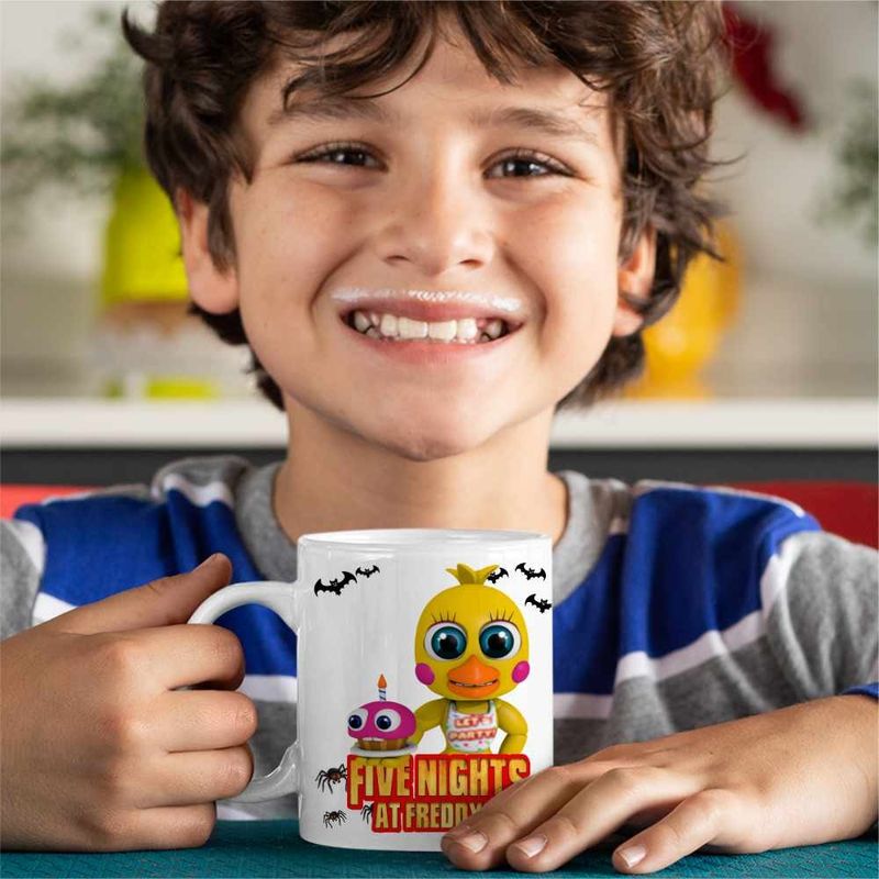 Casa si Gradina - Bucatarie si vesela - Cani si pahare - Cani si cesti - Cana Fnaf Chica Five Nights at Freddy Horror Halloween CoolTrend, alba, 330ml - Infinity.ro