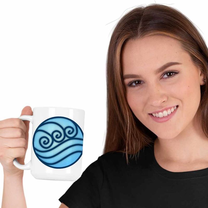 Casa si Gradina - Bucatarie si vesela - Cani si pahare - Cani si cesti - Cana Avatar Waterbender Element Simbol Maestru Apei, alba, 330ml - Infinity.ro