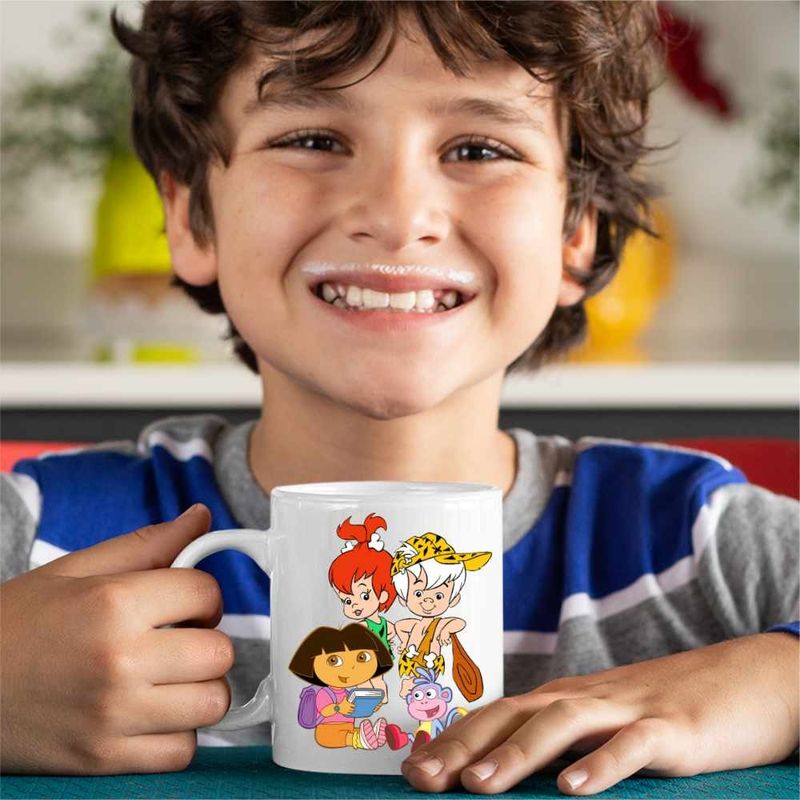 Casa si Gradina - Bucatarie si vesela - Cani si pahare - Cani si cesti - Cana Dora the Explorer Familia Flintstone Bam Bam Bebelusi, CoolTrend, alba, 330ml - Infinity.ro