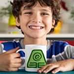 Casa si Gradina - Bucatarie si vesela - Cani si pahare - Cani si cesti - Cana Avatar Earthbender Element Simbol Mastru Pamantului, alba, 330ml - Infinity.ro