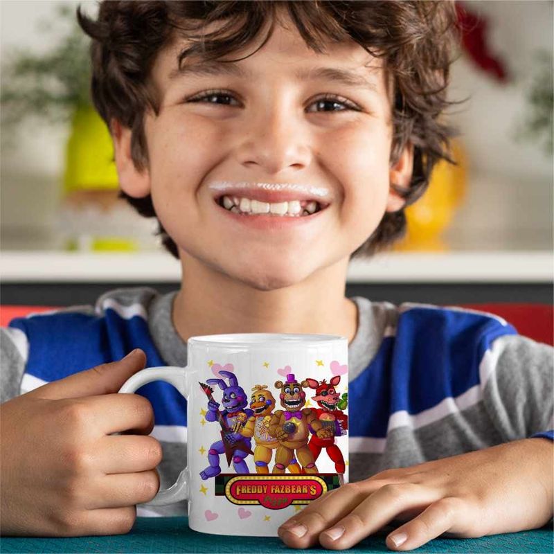 Casa si Gradina - Bucatarie si vesela - Cani si pahare - Cani si cesti - Cana Fnaf Party Five Nights at Freddy Horror Halloween CoolTrend, alba, 330ml - Infinity.ro