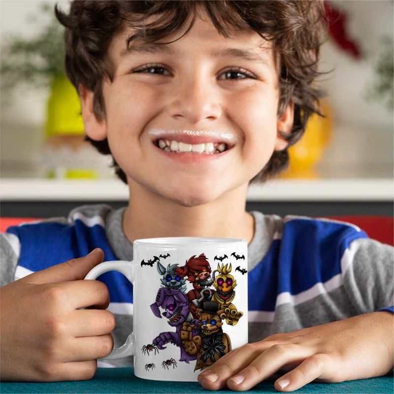 Casa si Gradina - Bucatarie si vesela - Cani si pahare - Cani si cesti - Cana Fnaf Horror Five Nights at Freddy Horror Halloween CoolTrend, alba, 330ml - Infinity.ro