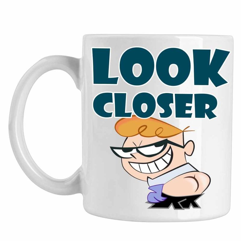 Casa si Gradina - Bucatarie si vesela - Cani si pahare - Cani si cesti - Cana Laboratorul lui Dexter Look Closer, CoolTrend, alba, 330ml - Infinity.ro