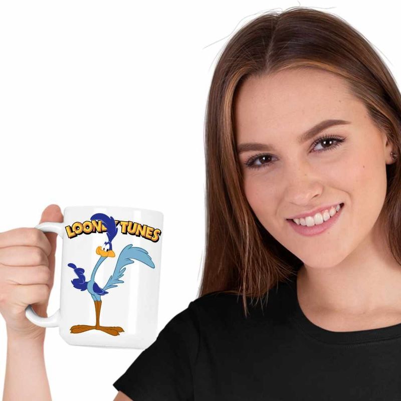 Casa si Gradina - Bucatarie si vesela - Cani si pahare - Cani si cesti - Cana Coiotul Strutul Bip Bip Desene Animate, CoolTrend, alba, 330ml - Infinity.ro