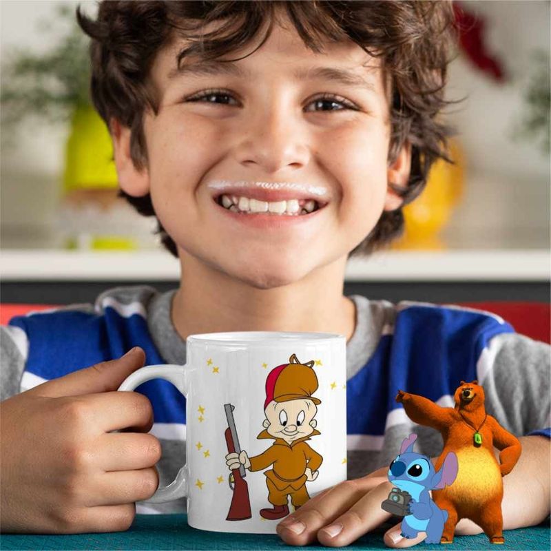 Casa si Gradina - Bucatarie si vesela - Cani si pahare - Cani si cesti - Cana Bugs Bunny Elmer Fudd Vanator CoolTrend, alba, 330ml - Infinity.ro