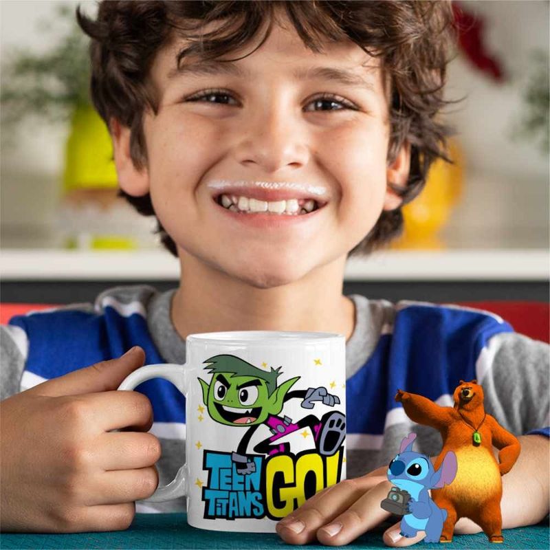 Casa si Gradina - Bucatarie si vesela - Cani si pahare - Cani si cesti - Cana Beast Haideti Tineri Titani CoolTrend, alba, 330ml - Infinity.ro