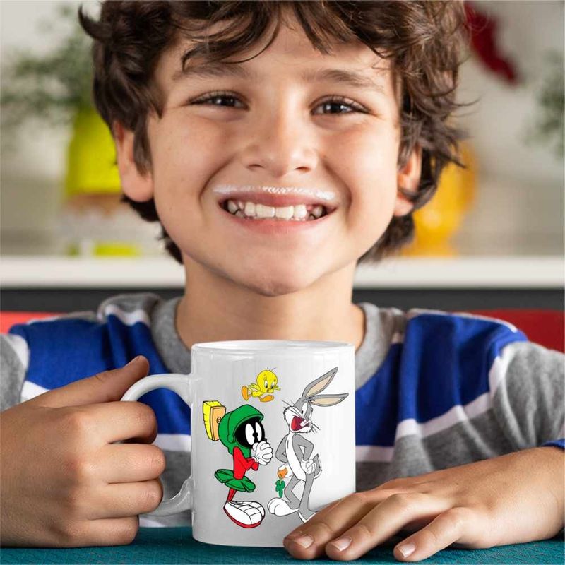 Casa si Gradina - Bucatarie si vesela - Cani si pahare - Cani si cesti - Cana Marvin Bugs Bunny Tweety Warner Bros, CoolTrend, alba, 330ml - Infinity.ro