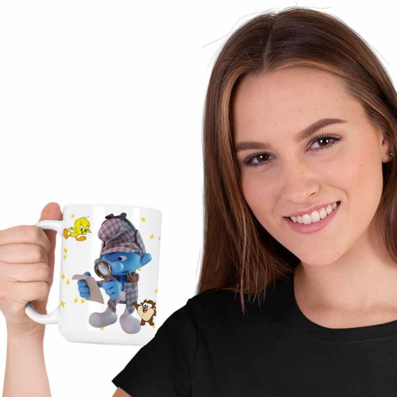 Casa si Gradina - Bucatarie si vesela - Cani si pahare - Cani si cesti - Cana Strumfii Detectiv Sherlock CoolTrend, alba, 330ml - Infinity.ro