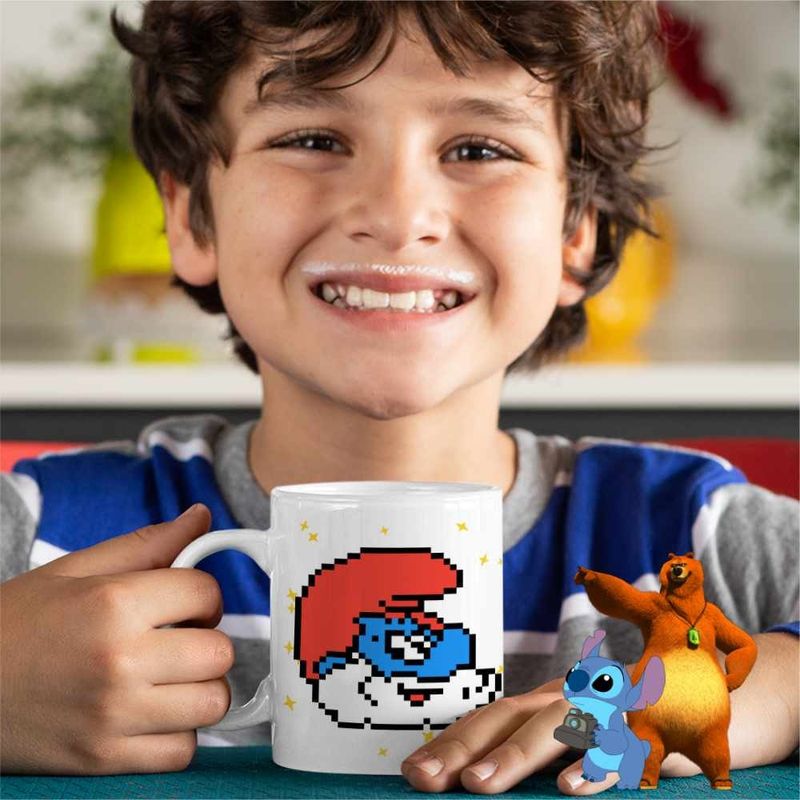 Casa si Gradina - Bucatarie si vesela - Cani si pahare - Cani si cesti - Cana Pixel Art Papa Strumf CoolTrend, alba, 330ml - Infinity.ro