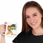 Casa si Gradina - Bucatarie si vesela - Cani si pahare - Cani si cesti - Cana Scooby-Doo Daphne Bikini Costum Baie, CoolTrend, alba, 330ml - Infinity.ro