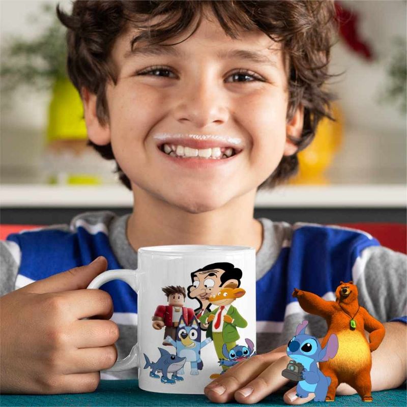 Casa si Gradina - Bucatarie si vesela - Cani si pahare - Cani si cesti - Cana Geronimo Stilton Mr Bean Bluey Roblox CoolTrend, alba, 330ml - Infinity.ro