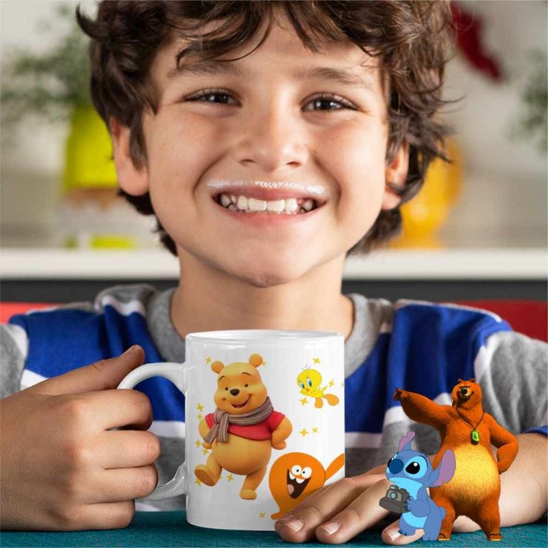 Casa si Gradina - Bucatarie si vesela - Cani si pahare - Cani si cesti - Cana Lamput Winnie the Pooh CoolTrend, alba, 330ml - Infinity.ro