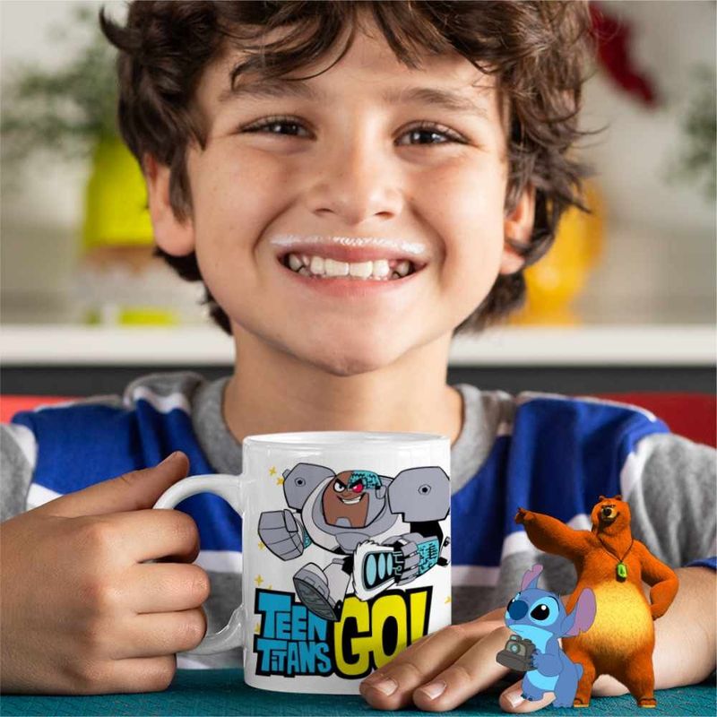 Casa si Gradina - Bucatarie si vesela - Cani si pahare - Cani si cesti - Cana Cyborg Tineri Titani Teen Titans Go CoolTrend, alba, 330ml - Infinity.ro