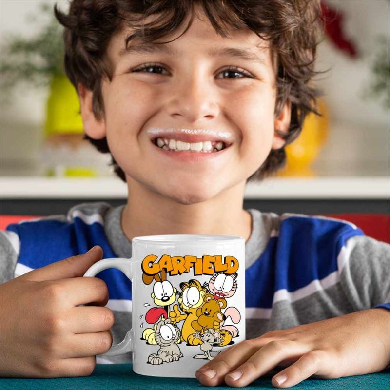Casa si Gradina - Bucatarie si vesela - Cani si pahare - Cani si cesti - Cana Garfield Dream Team Pisici, CoolTrend, alba, 330ml - Infinity.ro