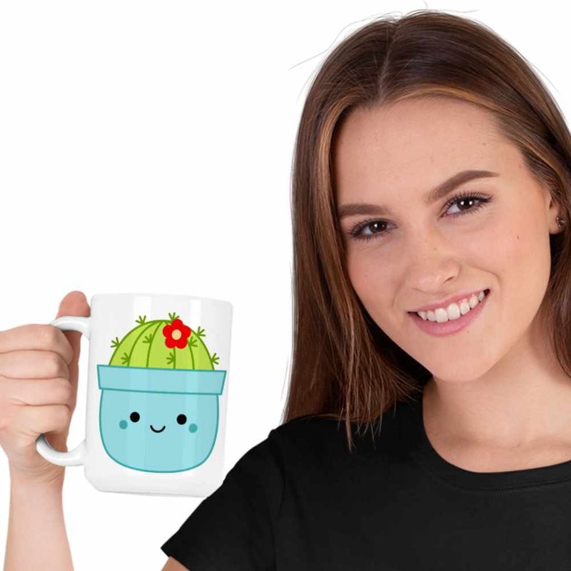 Casa si Gradina - Bucatarie si vesela - Cani si pahare - Cani si cesti - Cana Squishmallows Cactus Ghiveci CoolTrend, alba, 330ml - Infinity.ro