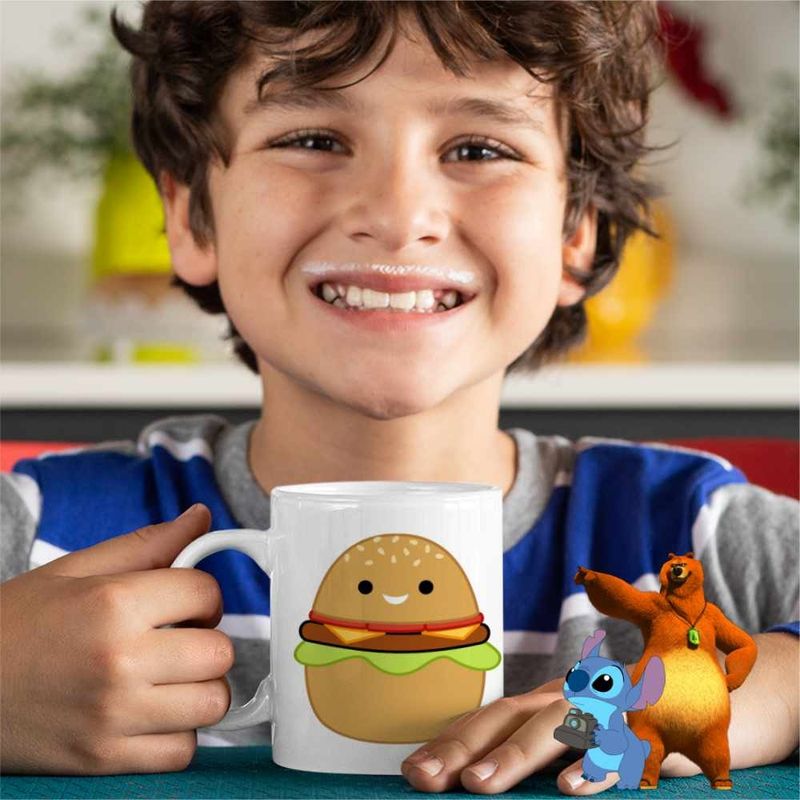 Casa si Gradina - Bucatarie si vesela - Cani si pahare - Cani si cesti - Cana Squishmallows Hamburger CoolTrend, alba, 330ml - Infinity.ro