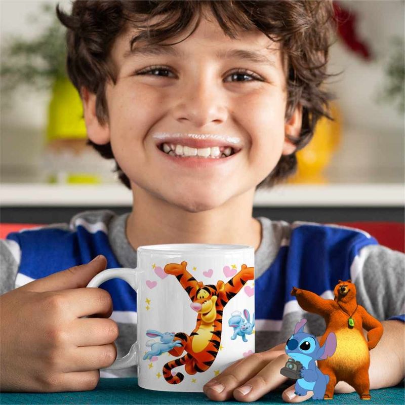 Casa si Gradina - Bucatarie si vesela - Cani si pahare - Cani si cesti - Cana Tigrul Tigger Ursuletul Winnie the Pooh Puh CoolTrend, alba, 330ml - Infinity.ro
