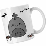 Casa si Gradina - Bucatarie si vesela - Cani si pahare - Cani si cesti - Cana Squishmallows RIP Mormant Horror CoolTrend, alba, 330ml - Infinity.ro