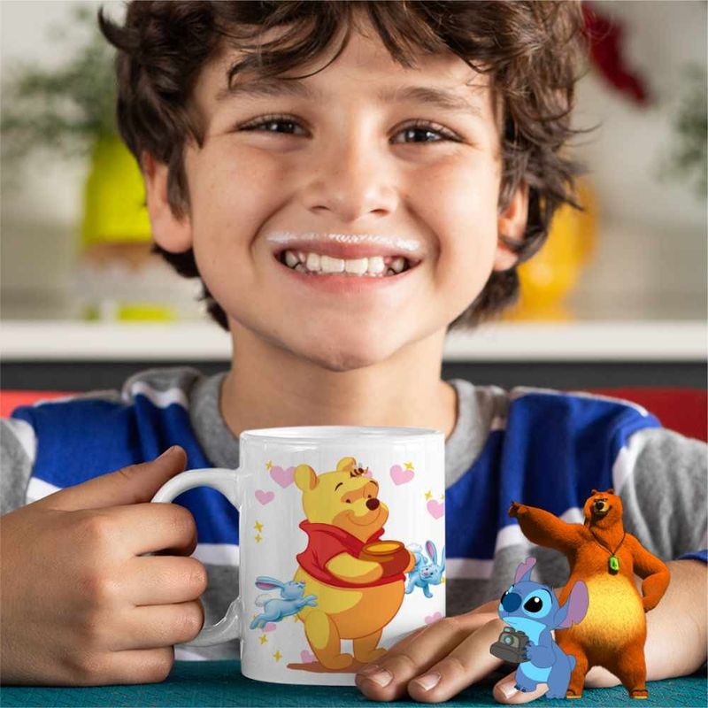 Casa si Gradina - Bucatarie si vesela - Cani si pahare - Cani si cesti - Cana Winnie the Pooh CoolTrend, alba, 330ml - Infinity.ro
