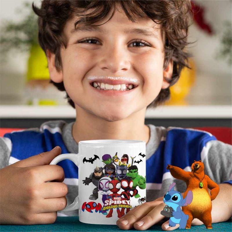 Casa si Gradina - Bucatarie si vesela - Cani si pahare - Cani si cesti - Cana Paienjenelul Marvel si prietenii lui uimitori CoolTrend, alba, 330ml - Infinity.ro