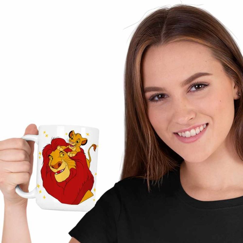 Casa si Gradina - Bucatarie si vesela - Cani si pahare - Cani si cesti - Cana Regele Leu Mufasa Simba CoolTrend, alba, 330ml - Infinity.ro