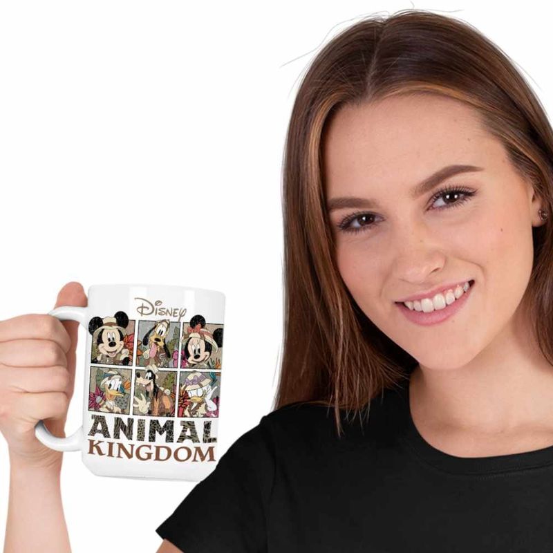 Casa si Gradina - Bucatarie si vesela - Cani si pahare - Cani si cesti - Cana Disney Africa Animal Kingdom CoolTrend, alba, 330ml - Infinity.ro
