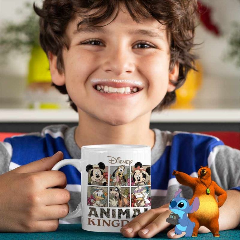 Casa si Gradina - Bucatarie si vesela - Cani si pahare - Cani si cesti - Cana Disney Africa Animal Kingdom CoolTrend, alba, 330ml - Infinity.ro