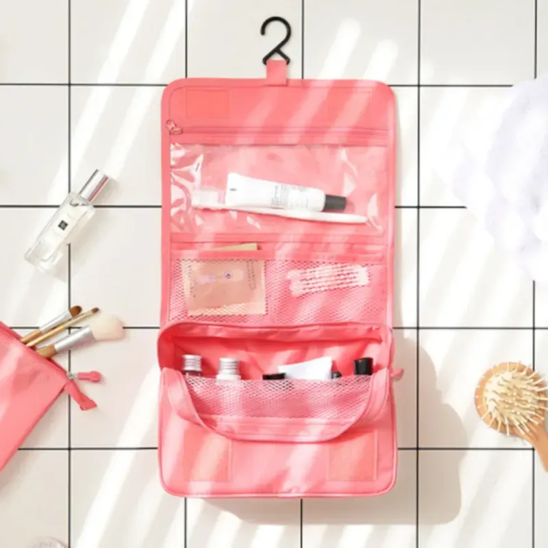 Ingrijire personala si Cosmetice - Machiaj - Portfarduri si genti cosmetice - Geanta cosmetice de calatorie ABYZ pliabila cu agatatoare impermeabila compartimente multiple 24x19cm Roz - Infinity.ro