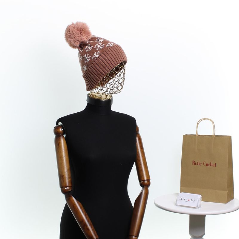 Fashion, accesorii si bijuterii - Femei - Accesorii femei - Caciuli si palarii femei - Caciula dama, ButicCochet, din acril, model cu fulgi, one size, Roz cenusiu - FES248 - Infinity.ro