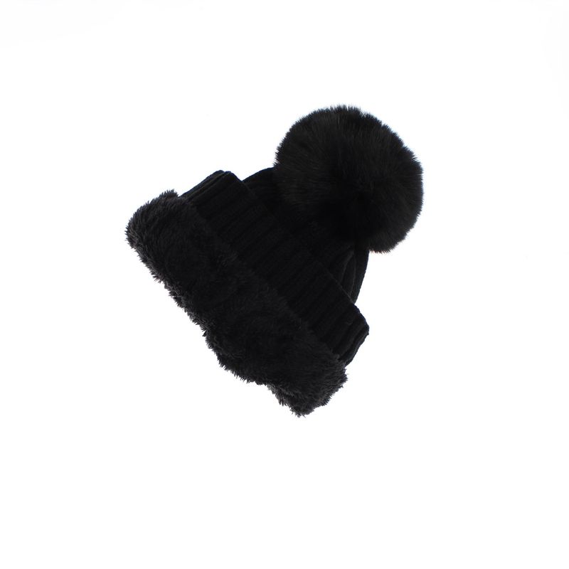Fashion, accesorii si bijuterii - Femei - Accesorii femei - Caciuli si palarii femei - Caciula dama, ButicCochet, din 70% viscoza 30% lana, model cu strasuri, one size, Negru - FES227 - Infinity.ro