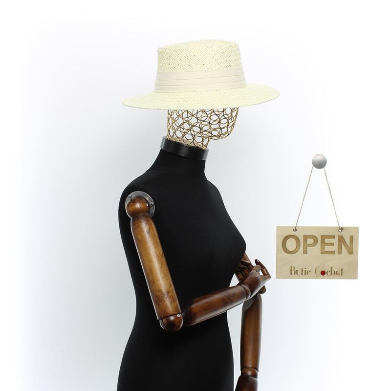 Fashion, accesorii si bijuterii - Femei - Accesorii femei - Caciuli si palarii femei - Palarie de soare, dama, ButicCochet, din paie de hartie, marime 59 cm / reglabila, cu bor mare, banda textila crem - PAL1565 - Infinity.ro
