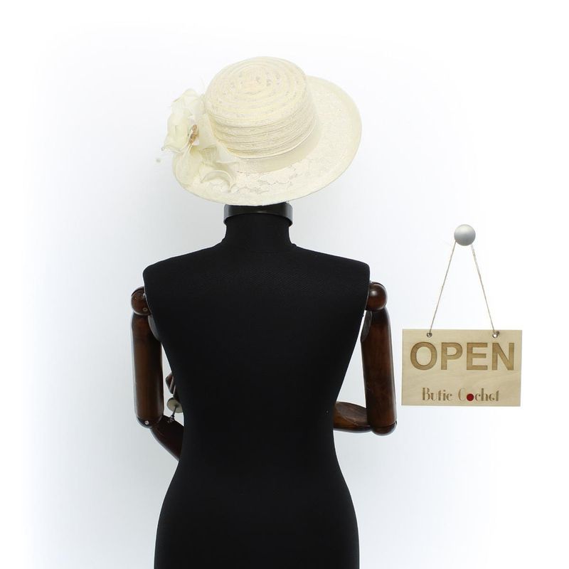 Fashion, accesorii si bijuterii - Femei - Accesorii femei - Caciuli si palarii femei - Palarie de soare, dama, ButicCochet, din paie de hartie, marime 59 cm / reglabila, cu bor mare, banda textila crem - PAL1565 - Infinity.ro