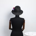Fashion, accesorii si bijuterii - Femei - Accesorii femei - Caciuli si palarii femei - Palarie de soare, dama, Anoul, din paie de hartie, marime universala/ reglabila, cu flori decorative, Negru - PAL1367 - Infinity.ro