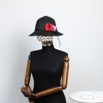 Fashion, accesorii si bijuterii - Femei - Accesorii femei - Caciuli si palarii femei - Palarie de soare, dama, Anoul, din paie de hartie, marime universala/ reglabila, cu flori decorative, Negru - PAL1367 - Infinity.ro