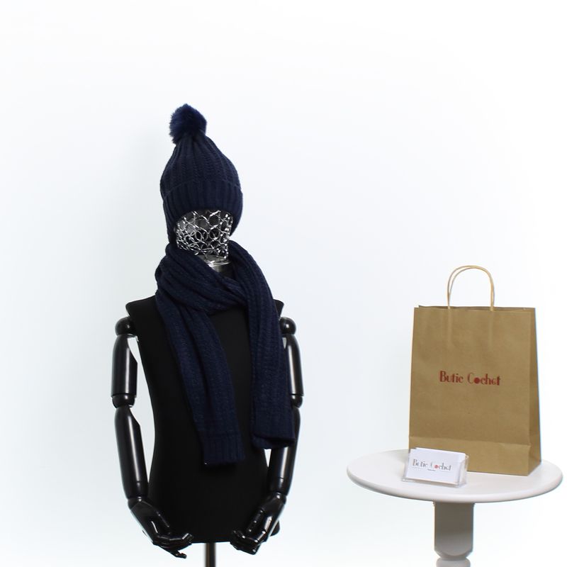 Fashion, accesorii si bijuterii - Copii - Accesorii copii - Esarfe si fulare copii - Set caciula si fular, pentru copii, cu ciucuri, Buticcochet, 70% viscoza 30% lana, Bleumarin - SETF243 - Infinity.ro