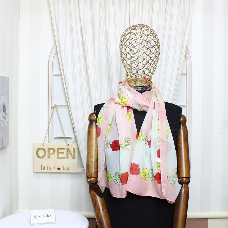 Fashion, accesorii si bijuterii - Femei - Accesorii femei - Esarfe si fulare femei - Esarfa, de dama, Buticcochet, din poliester, imprimeu cu trandafiri, 50x150 cm, Roz pal - ES1949 - Infinity.ro