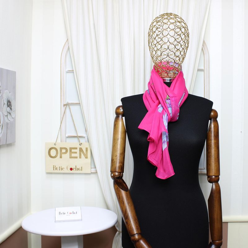 Fashion, accesorii si bijuterii - Femei - Accesorii femei - Esarfe si fulare femei - Esarfa, de dama, Buticcochet, din poliester, imprimeu floral, 50x150 cm, Fuscia - ES2093 - Infinity.ro
