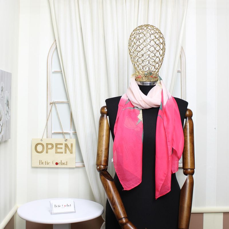 Fashion, accesorii si bijuterii - Femei - Accesorii femei - Esarfe si fulare femei - Esarfa, de dama, Buticcochet, din poliester, imprimeu floral, 50x150 cm, Ciclam - ES2175 - Infinity.ro