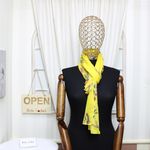 Fashion, accesorii si bijuterii - Femei - Accesorii femei - Esarfe si fulare femei - Esarfa, de dama, Buticcochet, din poliester, imprimeu cu flori si fluturi, 50x150 cm, Galben - ES1927 - Infinity.ro
