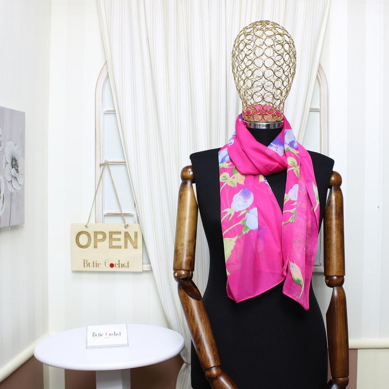 Fashion, accesorii si bijuterii - Femei - Accesorii femei - Esarfe si fulare femei - Esarfa, de dama, Buticcochet, din poliester, imprimeu floral, 50x150 cm, Fucsia - ES1985 - Infinity.ro