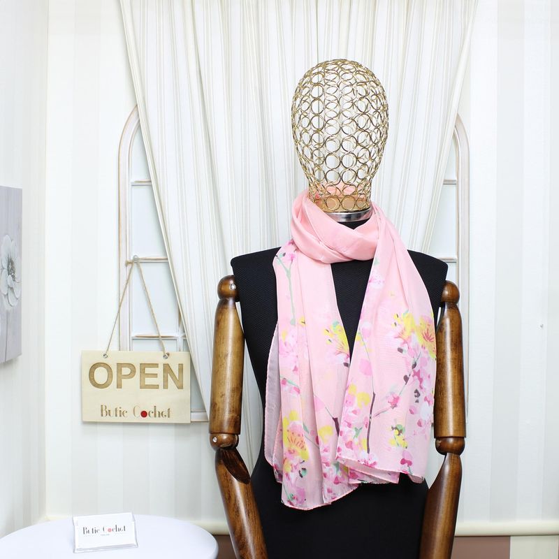 Fashion, accesorii si bijuterii - Femei - Accesorii femei - Esarfe si fulare femei - Esarfa, de dama, Buticcochet, din poliester, imprimeu cu floricele, 50x150 cm, Roz - ES1919 - Infinity.ro