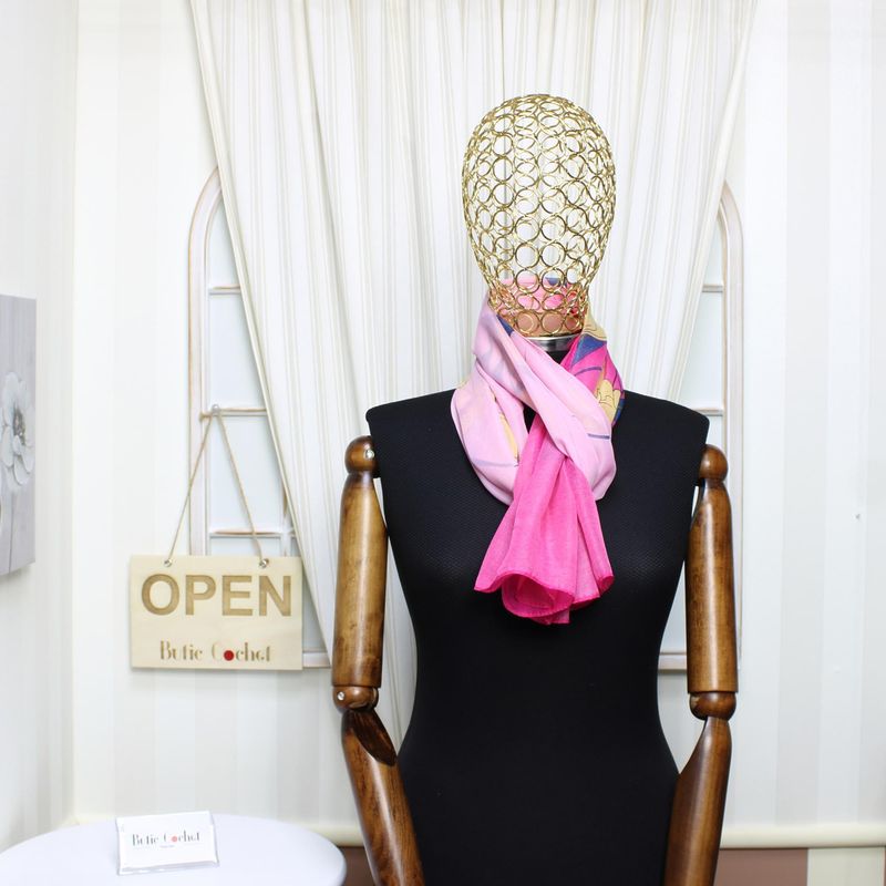Fashion, accesorii si bijuterii - Femei - Accesorii femei - Esarfe si fulare femei - Esarfa, de dama, Buticcochet, din poliester, imprimeu cu flori,  50x150 cm, Roz - ES1917 - Infinity.ro