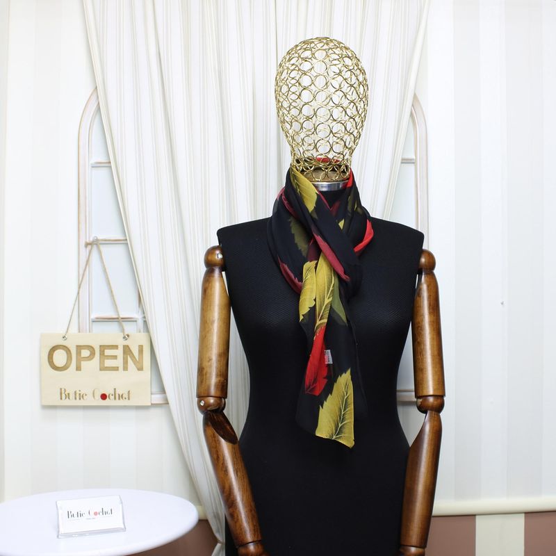 Fashion, accesorii si bijuterii - Femei - Accesorii femei - Esarfe si fulare femei - Esarfa, de dama, Buticcochet, din poliester, imprimeu cu frunze, 50x160 cm, Negru - ES1808 - Infinity.ro