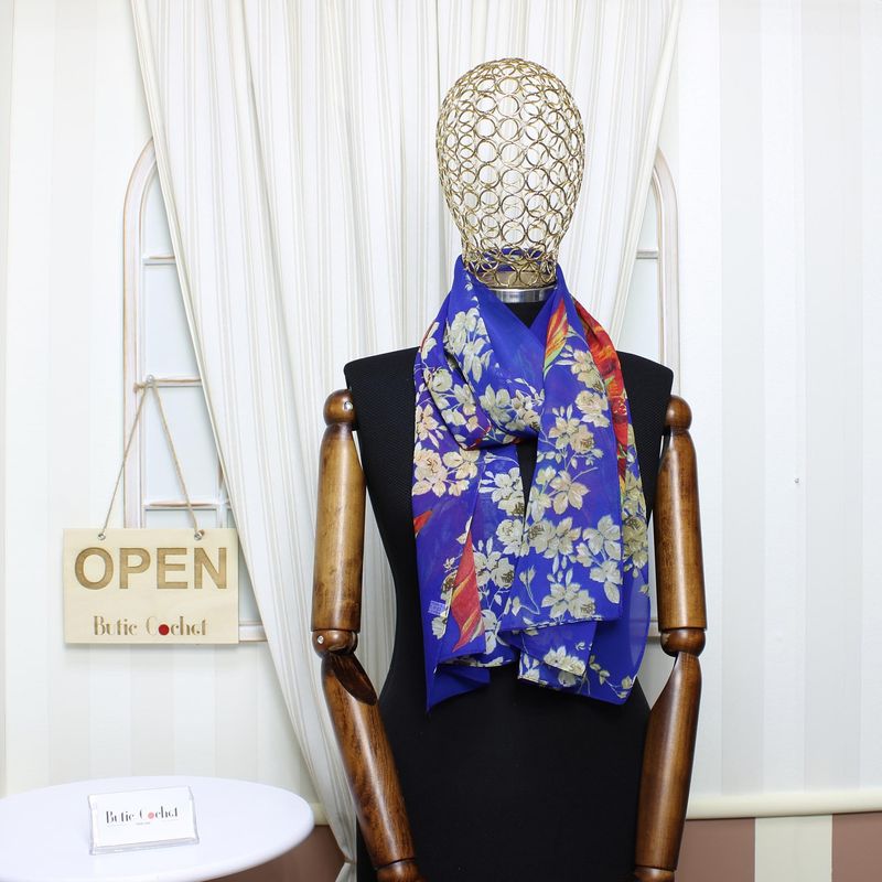 Fashion, accesorii si bijuterii - Femei - Accesorii femei - Esarfe si fulare femei - Esarfa, de dama, Buticcochet, din poliester, imprimeu cu floricele, 50x160 cm, Albastru electric - ES1812 - Infinity.ro