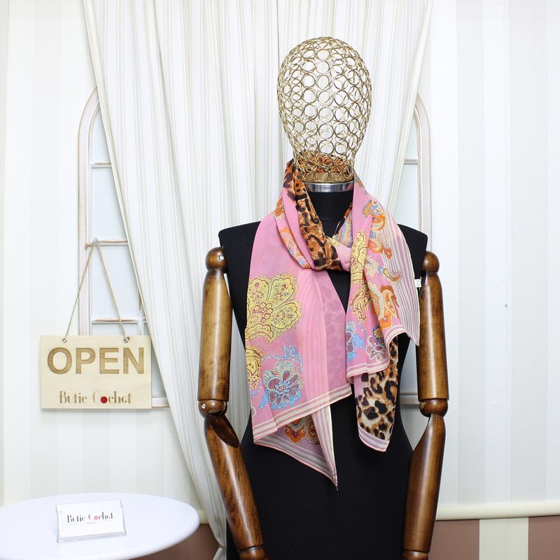 Fashion, accesorii si bijuterii - Femei - Accesorii femei - Esarfe si fulare femei - Esarfa, de dama, Buticcochet, din poliester, imprimeu stilizat, 50x160 cm, Roz - ES1816 - Infinity.ro