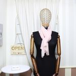 Fashion, accesorii si bijuterii - Femei - Accesorii femei - Esarfe si fulare femei - Esarfa, de dama, Buticcochet, din poliester, imprimeu cu frunze, 50x160 cm, Roz pal - ES1795 - Infinity.ro